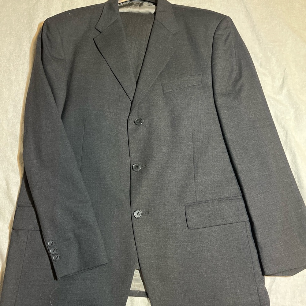 Profilo Studio Suit - Dark Charcoal Grey - 46R / 38x30 - Wool Blend